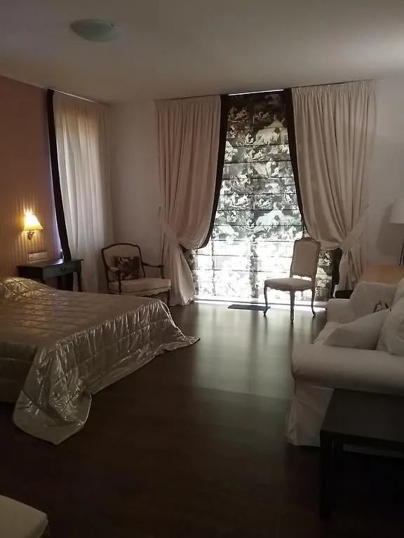 Kwatera prywatna Stella Luxury Residence (Adults Only) Periwolia